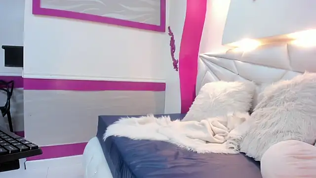 XiomaraMoreau Live XXX-Chat