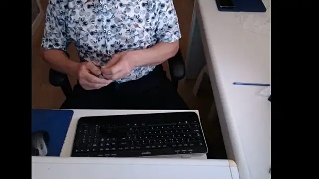 dutchpornking's Live XXX Chat