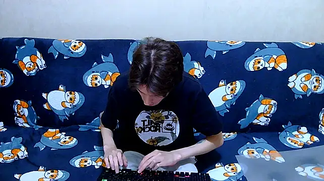 Lester_Broo Live XXX-chat