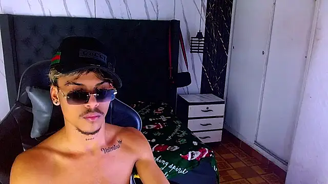 Angel_foxc13n Live XXX chat