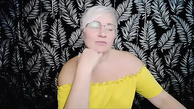 Olivia_playful's Live XXX Chat