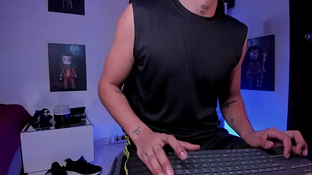 Chatroom XXX en direct de LiamDeeps