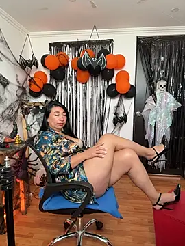 Chat XXX ao vivo de karimelee_