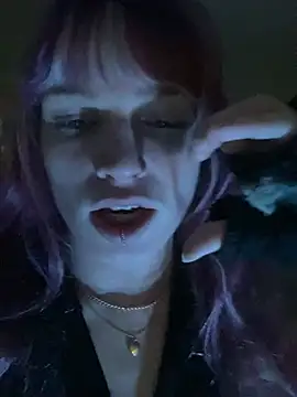 Divabolical XXX чат на живо
