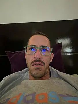 Chat XXX ao vivo de MeladoDiMel