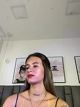 แชท XXX สดของ JuliaColemann