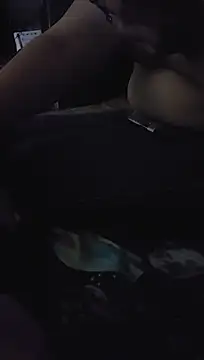 צ'אט XXX בשידור חי של Karinaskyx