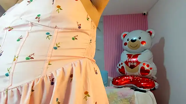 samy_19_ Adlı Modelin Canlı XXX Sohbeti