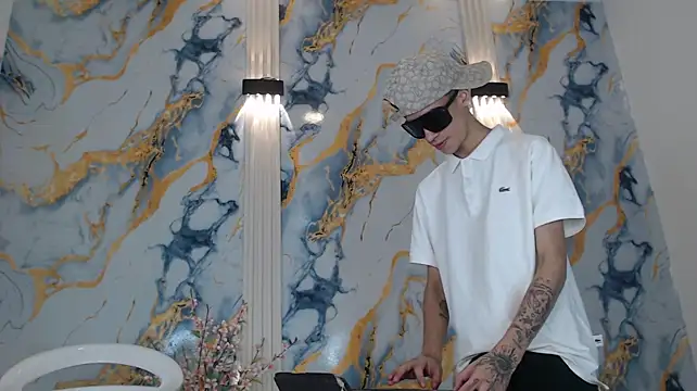 Živý XXX chat COOL_BOYS2
