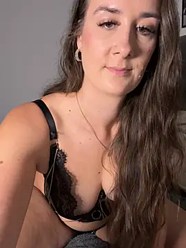EllaMae 라이브 XXX 채팅