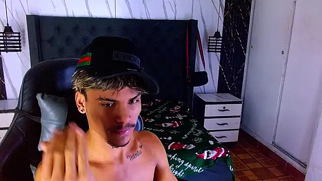 Angel_foxc13: απευθείας συνομιλία ΧΧΧ