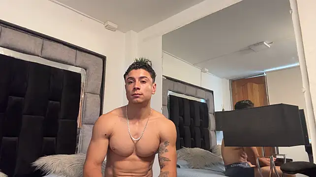 MR_MUSCLE XXX чат на живо