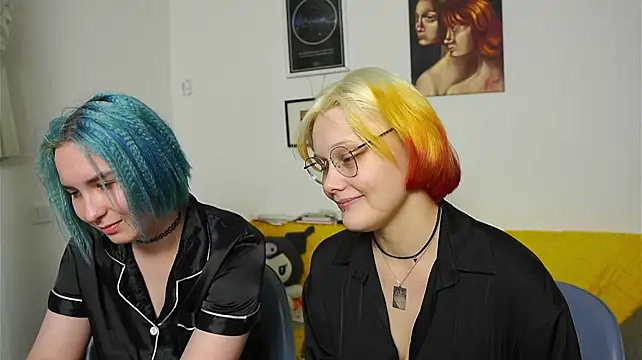 sova_energy's Live XXX Chat