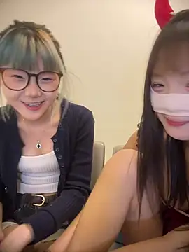 Rocket-Girl Live XXX-chat