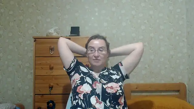 Smart_Rose élő XXX-chatje