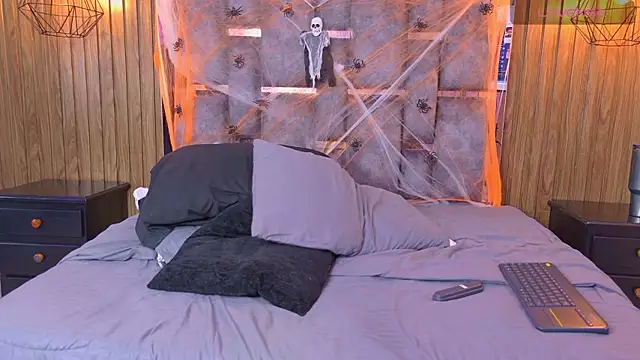 Dean_aimee – Naživo XXX chat