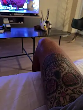Mike69F: απευθείας συνομιλία ΧΧΧ