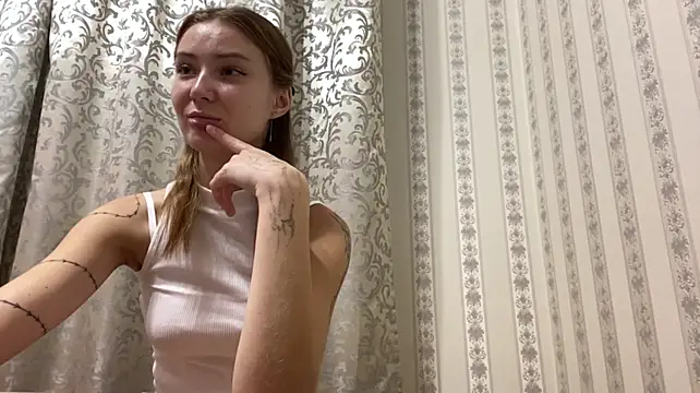 XXX chat uživo modela Violla_Gradcen