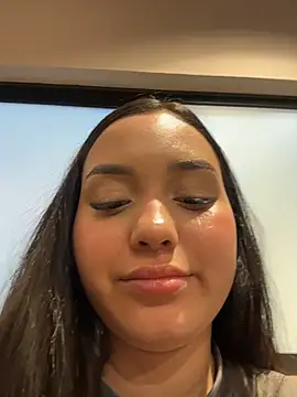 sara-cherry 라이브 XXX 채팅
