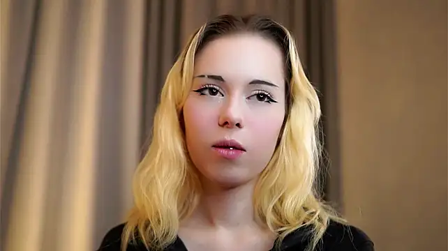 JuanaElden Live XXX-Chat