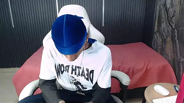 ManSant – Naživo XXX chat