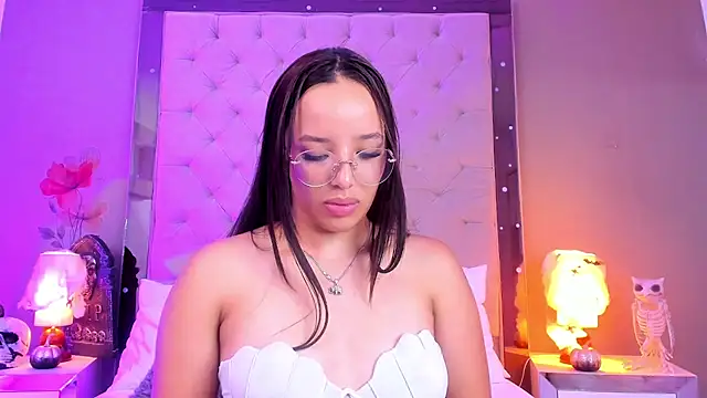 ValkyriaSteel 라이브 XXX 채팅