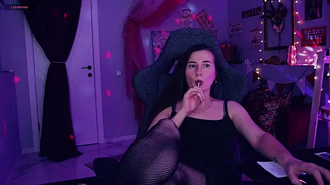 Chat +18 de Golden_Dragon ao vivo
