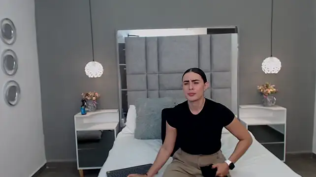 MartinaaFit – Naživo XXX chat