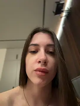 BOOMFOXY Chat XXX in diretta