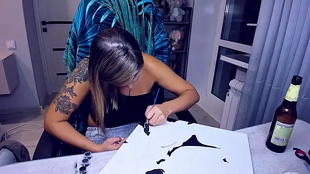 AlexiaDarren's Live XXX Chat