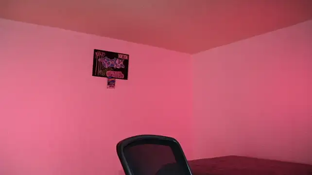 trieone Live XXX-chat