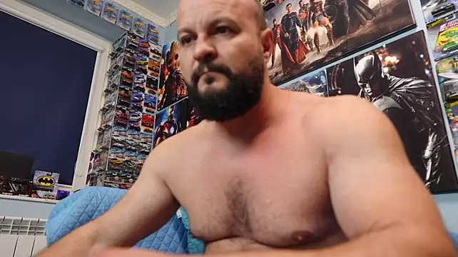 دردشة Muscle_Bear الجنسية المباشرة