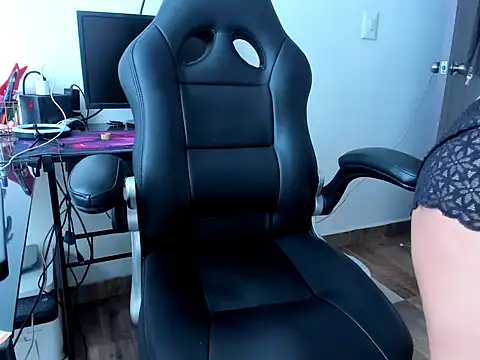 Živý XXX chat Alana_Owen