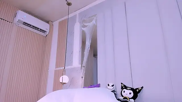 Chat +18 de VesperVelvet ao vivo