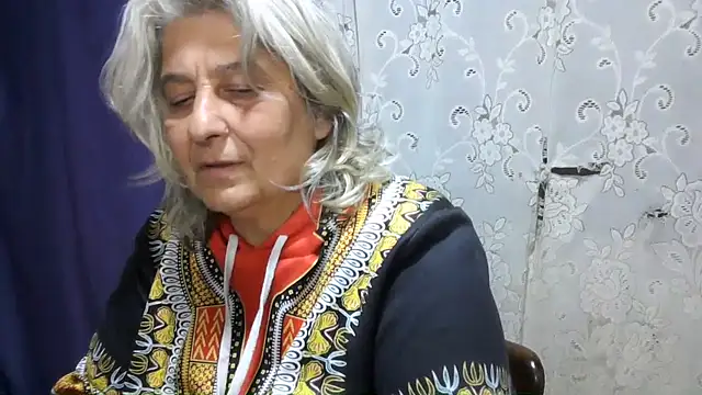دردشة ExquisiteMature الجنسية المباشرة