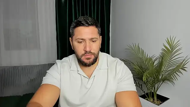 Gold_Alpha_Boy live XXX chat