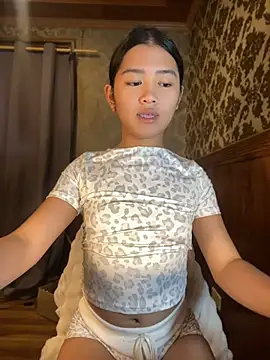 hugecock_molly Obrolan Langsung XXX