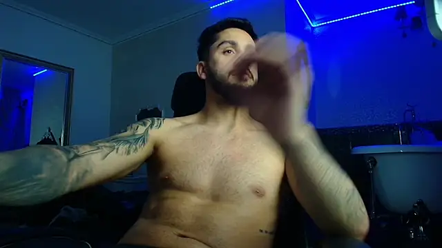 TroyWadee 라이브 XXX 채팅