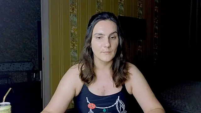 Chat +18 de WiFi_Wifey ao vivo