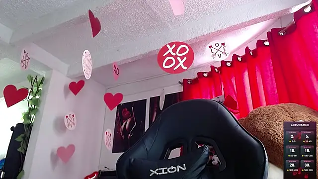 Niky_777 élő XXX-chatje