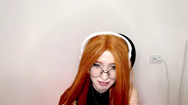 _Hanna_Moon_ élő XXX-chatje