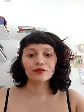 LeiDivina élő XXX-chatje