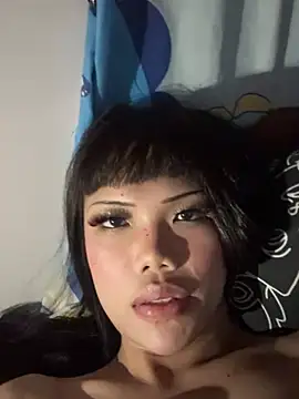 StarLovee Adlı Modelin Canlı XXX Sohbeti