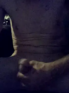 shag448 Show in webcam