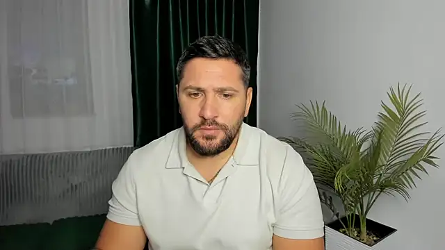 Gold_Alpha_Boy লাইভ XXX চ্যাট