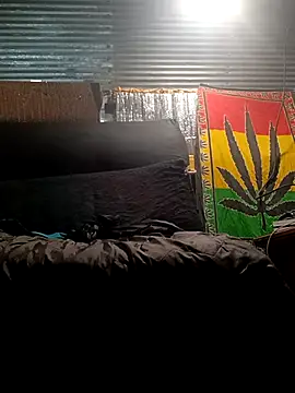 Redhitcher's Webcam Show