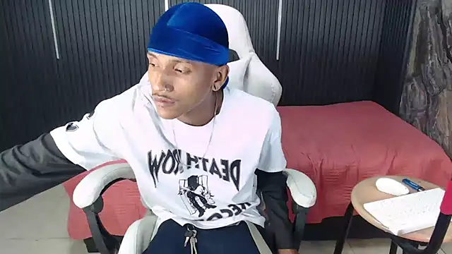 Chatroom XXX en direct de ManSant