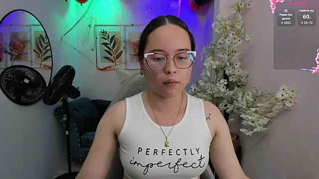 Shady_bug's Live XXX Chat