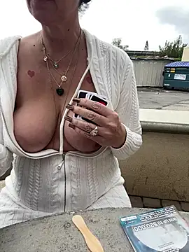 TheDime's Live XXX Chat