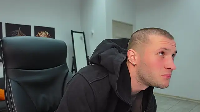 Živý XXX chat Igor_Wilde